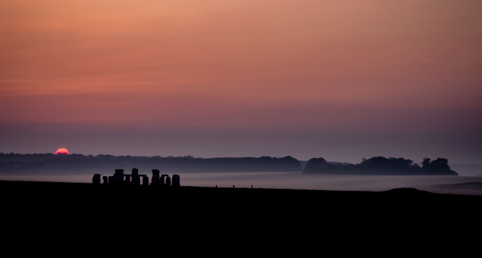 Stonehenge (C) English Heritage